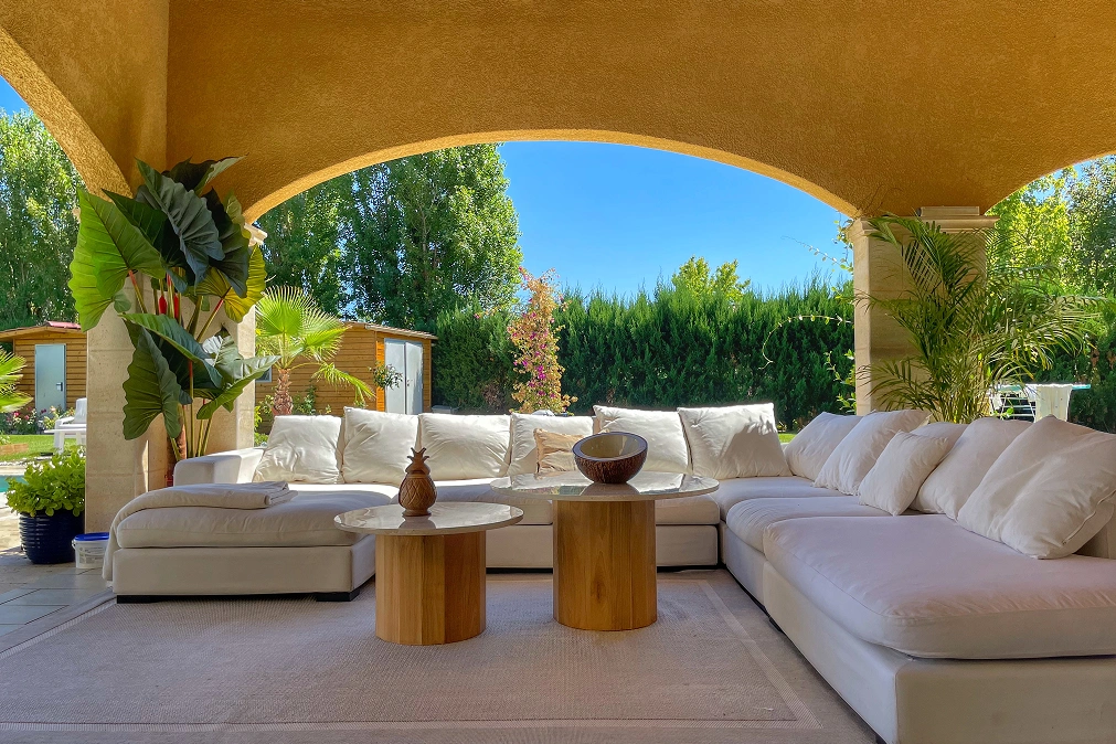 Aménagement extérieur terrasse couverte