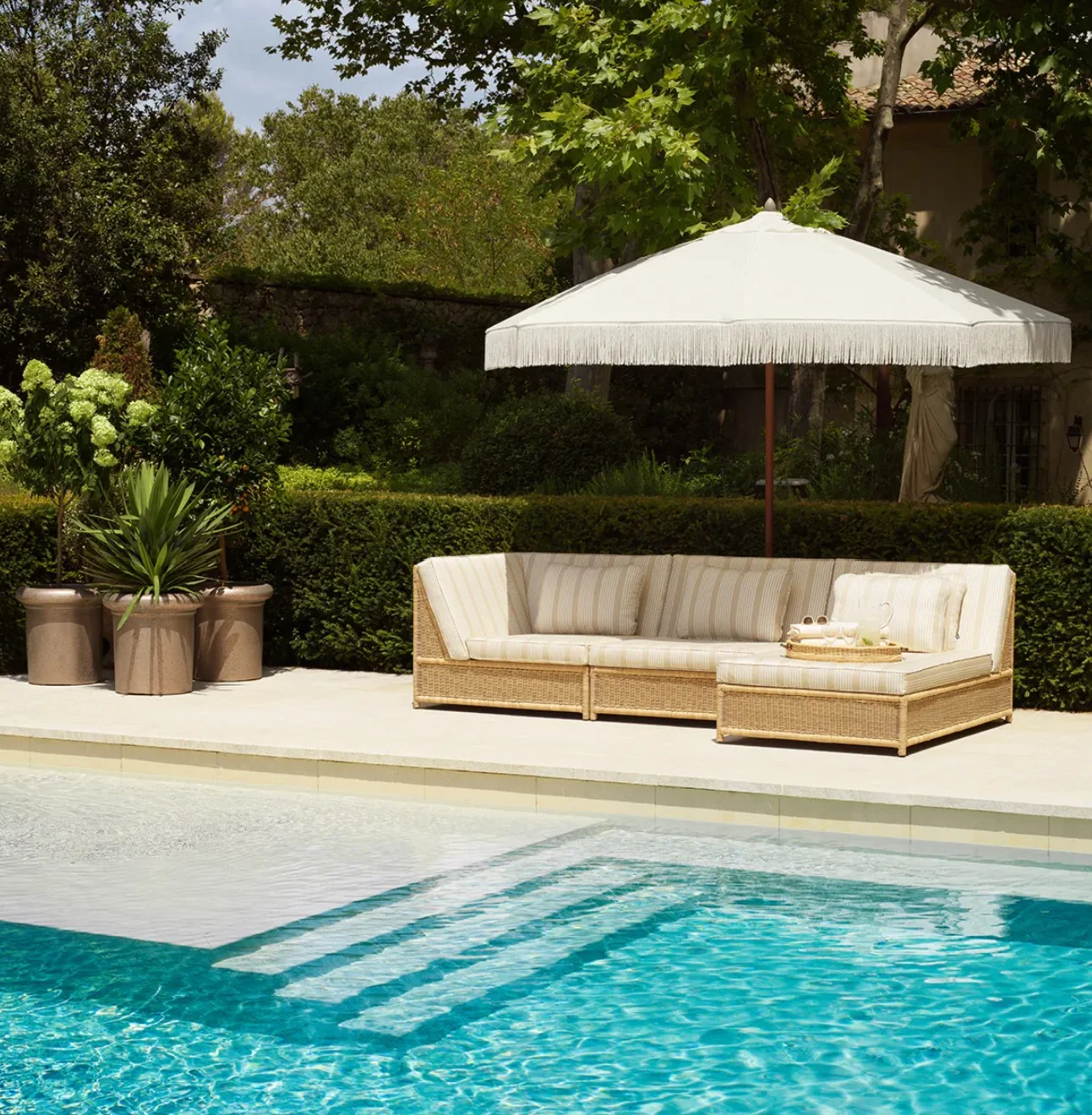 set outdoor antibes